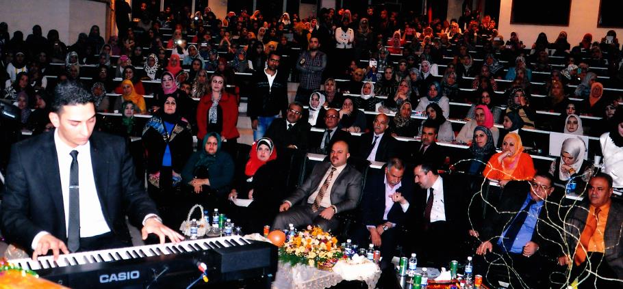 صور منوعة للطلبة و نشاطات الكلية