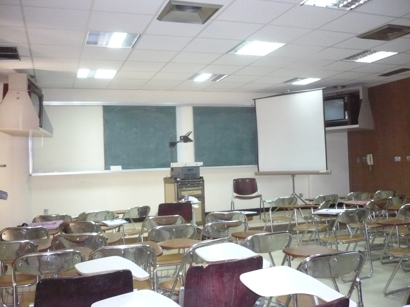 صور قاعات المحاضرات