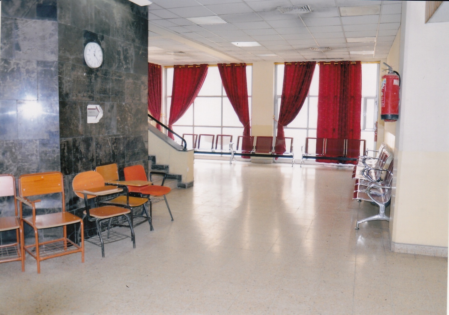 صور قاعات المحاضرات