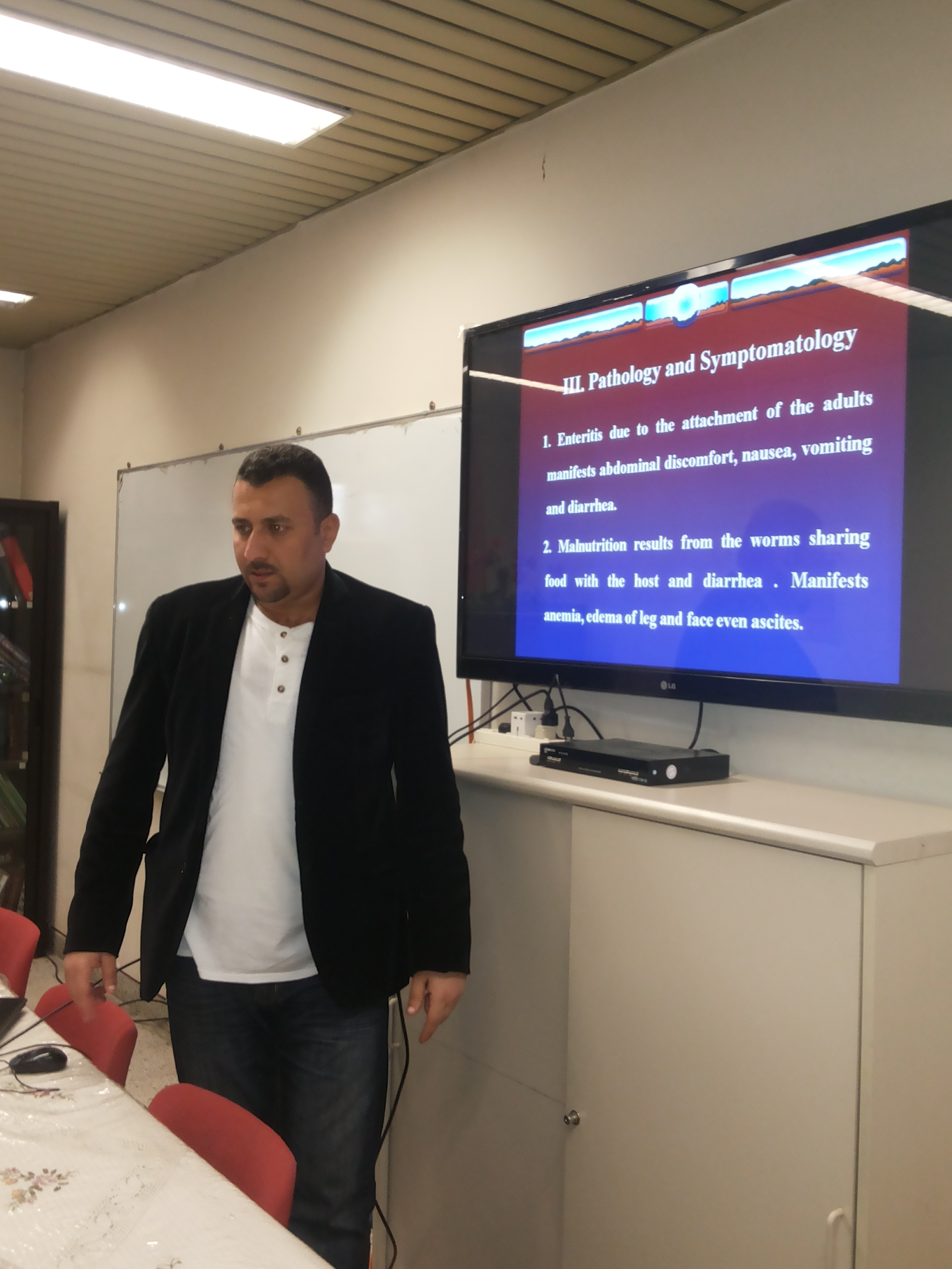 حلقات دراسية في وحدة البحوث الطبية 