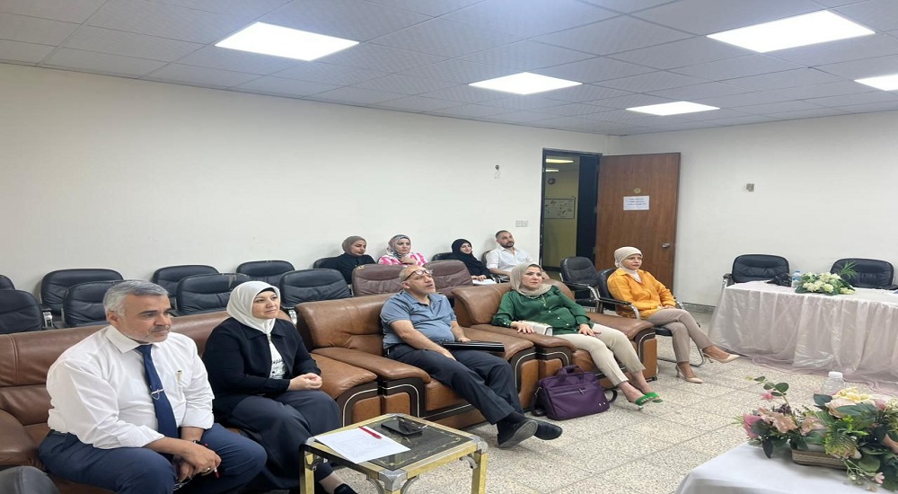 دورة تدريبية عن الأجهزة المستخدمة بالمختبرات الكيمياء الحياتية والاستفادة منها في المجال الطبي