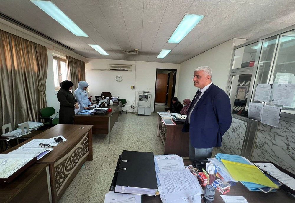 عميد كلية الطب - جامعة النهرين يتفقد شعبة التسجيل ويؤكد على أهمية دعم الطلبة وحماية البيانات الأكاديمية