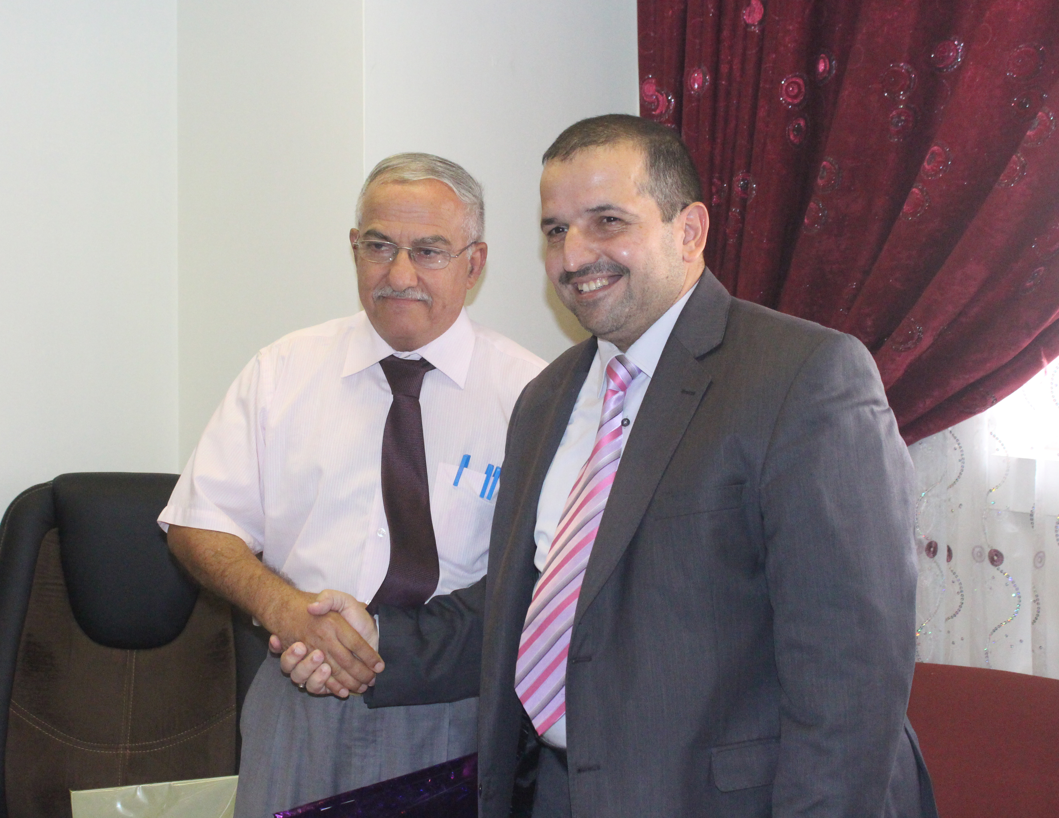 تكريم اساتذة في كلية الطب / جامعة النهرين ... وحدة الاعلام 