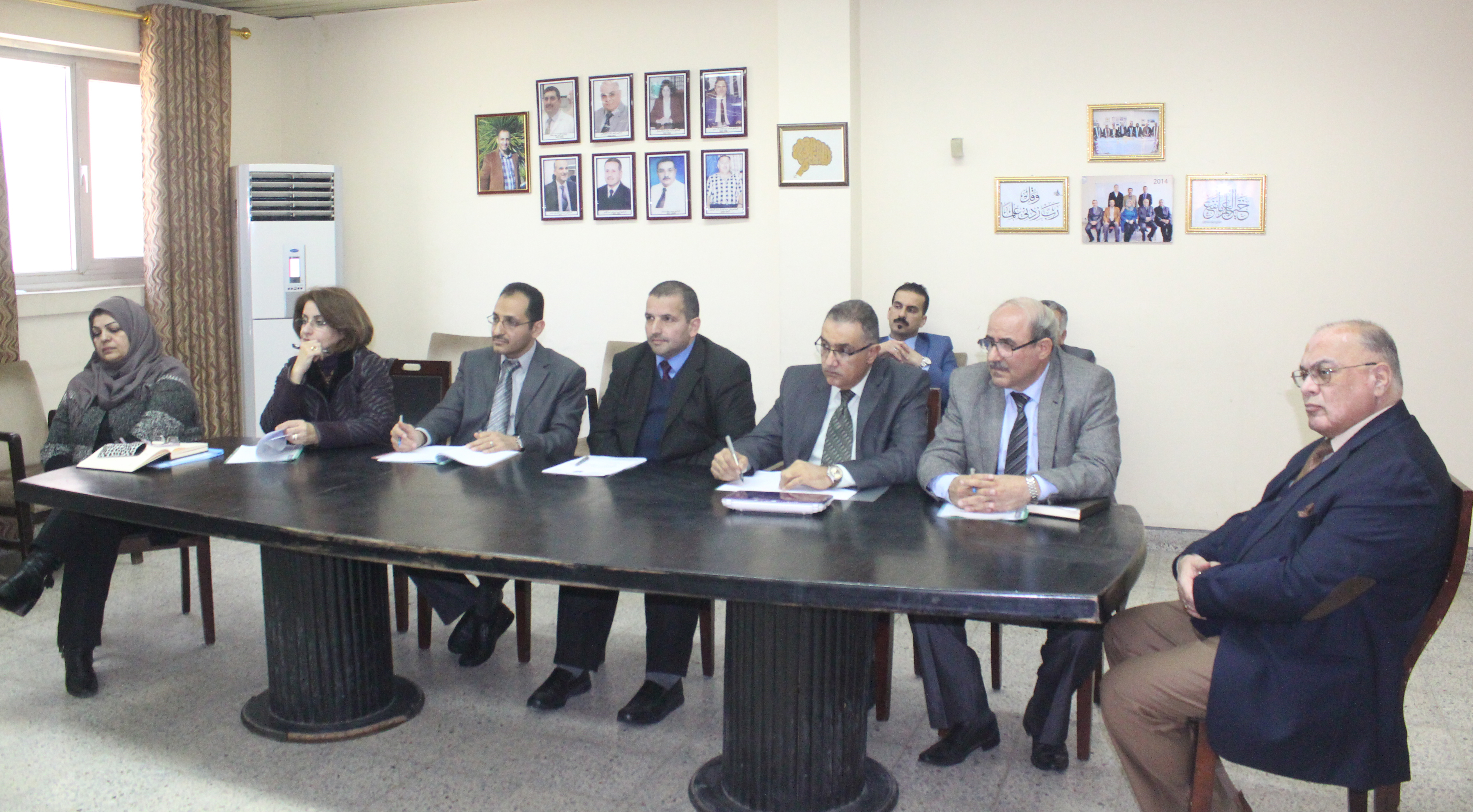 لجنة اقرار مشروع بحث ... وحدة الإعلام 