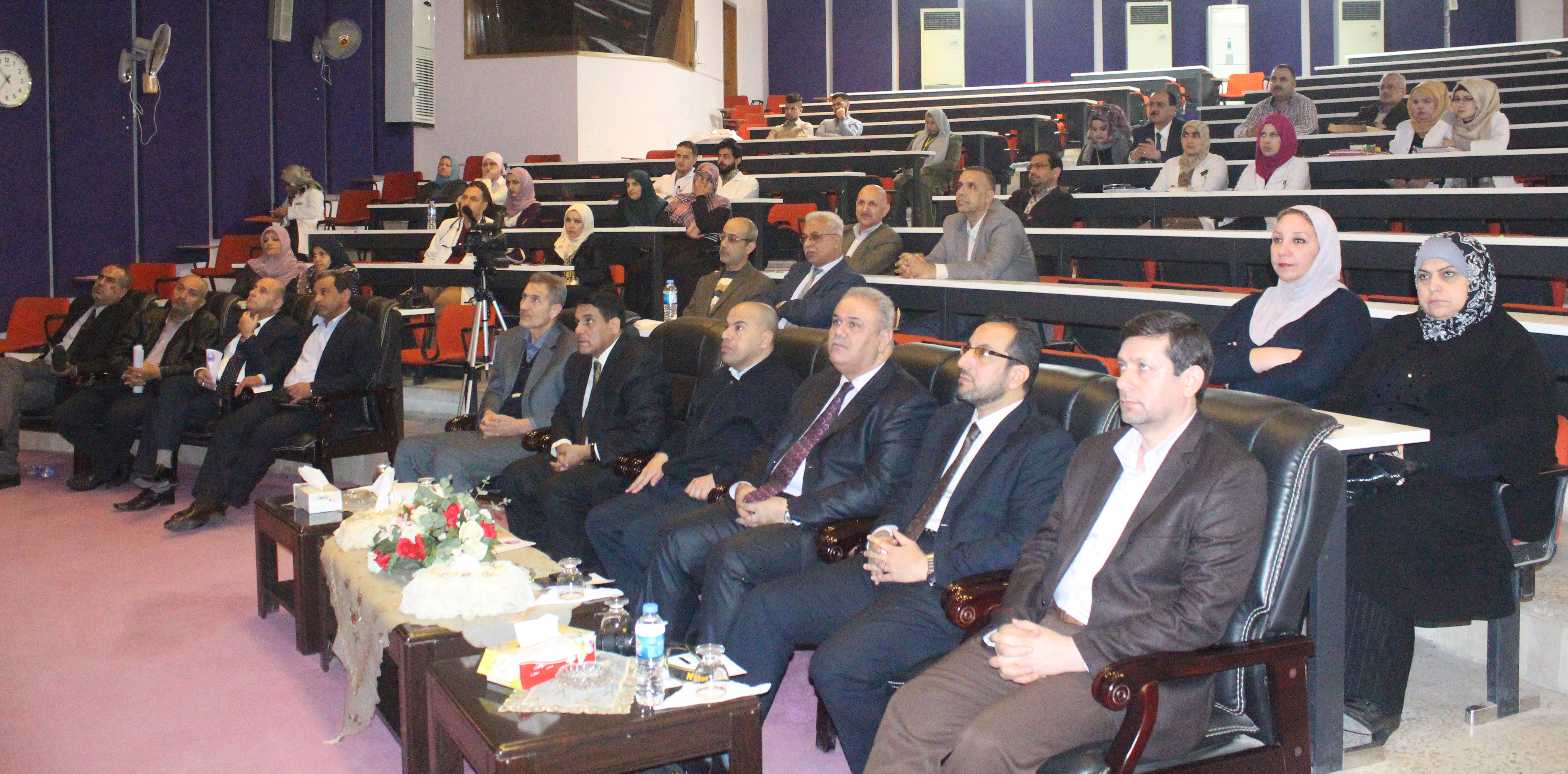 فرع الطب الباطني يقيم ندوة  علمية بعنوان المستجدات الحديثة في علاج الربو القصبي ... وحدة الإعلام 