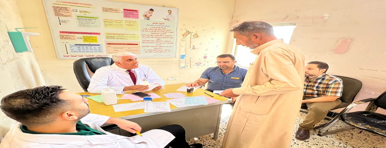 مشاركة السيد العميد في العيادة الاستشارية