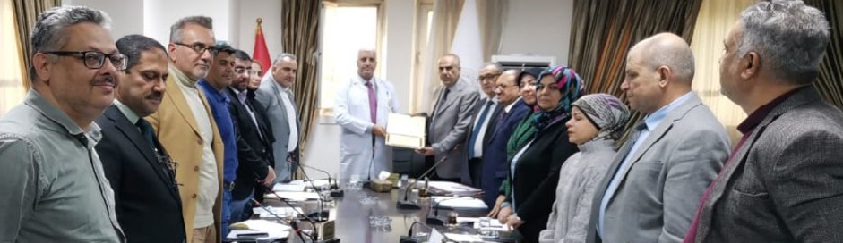 تكريم اثناء انعقاد مجلس الكلية