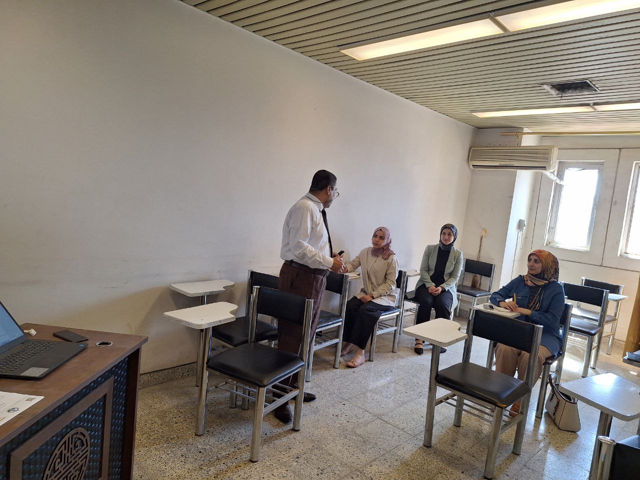 محاضرات لطلبة الماجستير من قبل الاستاذ المساعد الدكتور ابراهيم عبد الله 