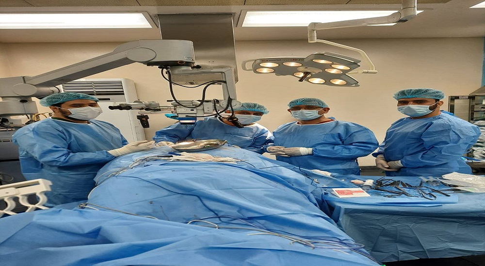 اجراء عملية استئصال ورم سحائي من قاعدة الجمجمة برئاسة الجراح الاستشاري الدكتور احسان البلداوي