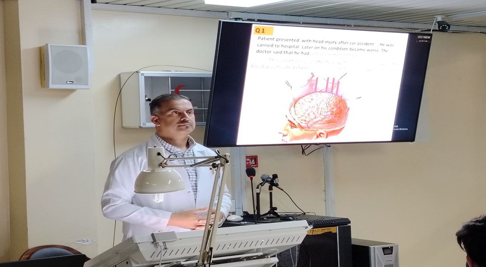 حصول الأستاذ الدكتور ثائر محمود فرحان على شهادة اعتماد كمقيم علمي للبحوث