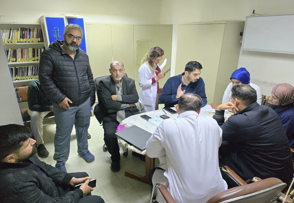 تدريس طلاب البورد العراقي من قبل الأستاذ الدكتور عبد الأمير جاسم محمد الخفاجي في مستشفى  سعد الوتري للعلوم العصبية 