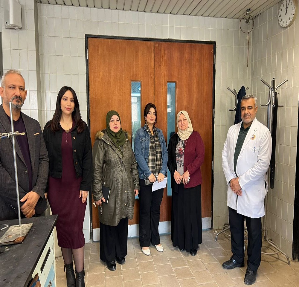 فرع الكيمياء والكيمياء الحياتيه يقيم ورشة عمل تدريبية حول السلامه الامن الكيميائي 