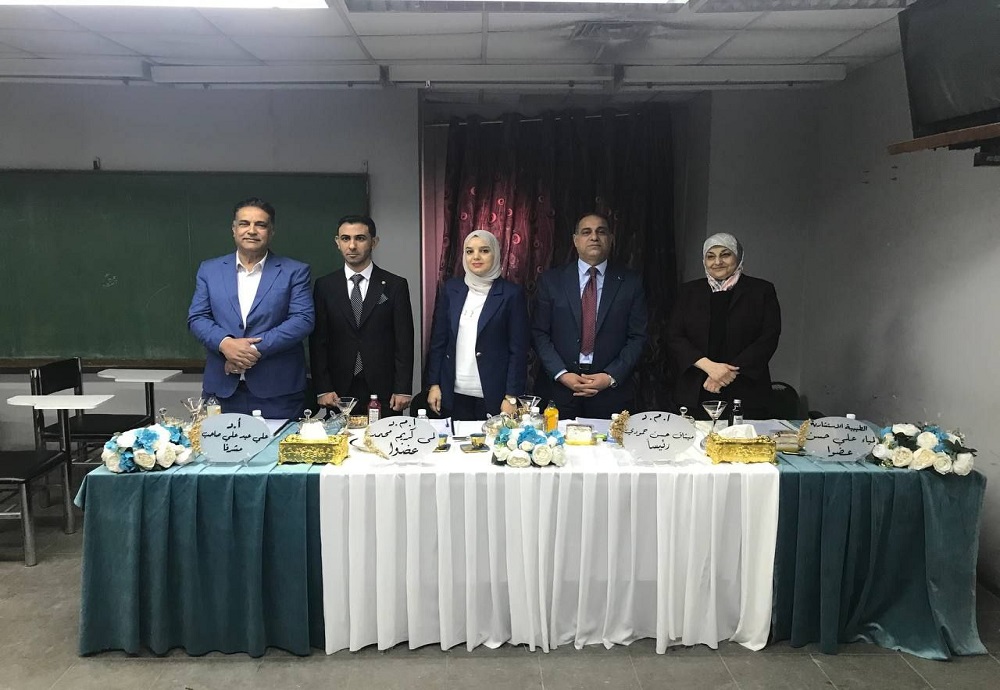 مناقشة بحث بورد في فرع طب الأسرة والمجتمع حول معارف وسلوكيات المجتمع تجاه الجلطة الدماغية