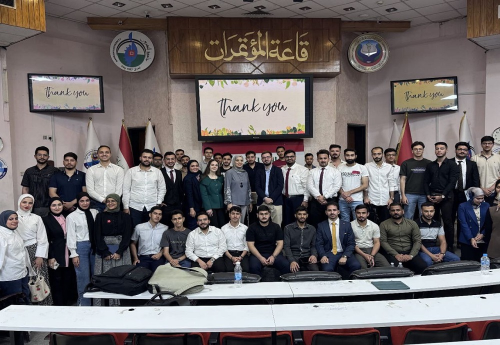 مناقشة بحوث المرحلة الرابعة في كلية الطب – جامعة النهرين: خطوة عملية نحو البحث العلمي والتعليم الطبي